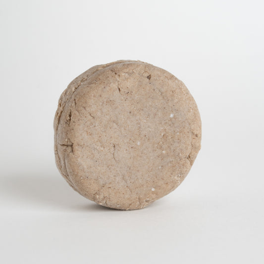 Eco Reveal energizing solid body cleanser 75g with cinnamon and orange peel, organic and handmade, invigorating and moisturizing for the skin, plastic-free, zero waste